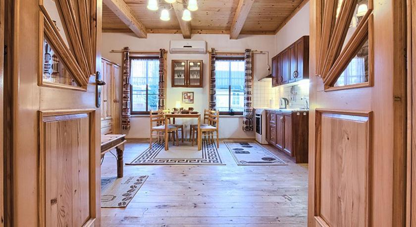 Willa Konradowka - Apartamenty Debowy, Klonowy, Kosowka I Limba Zakopane Exterior photo