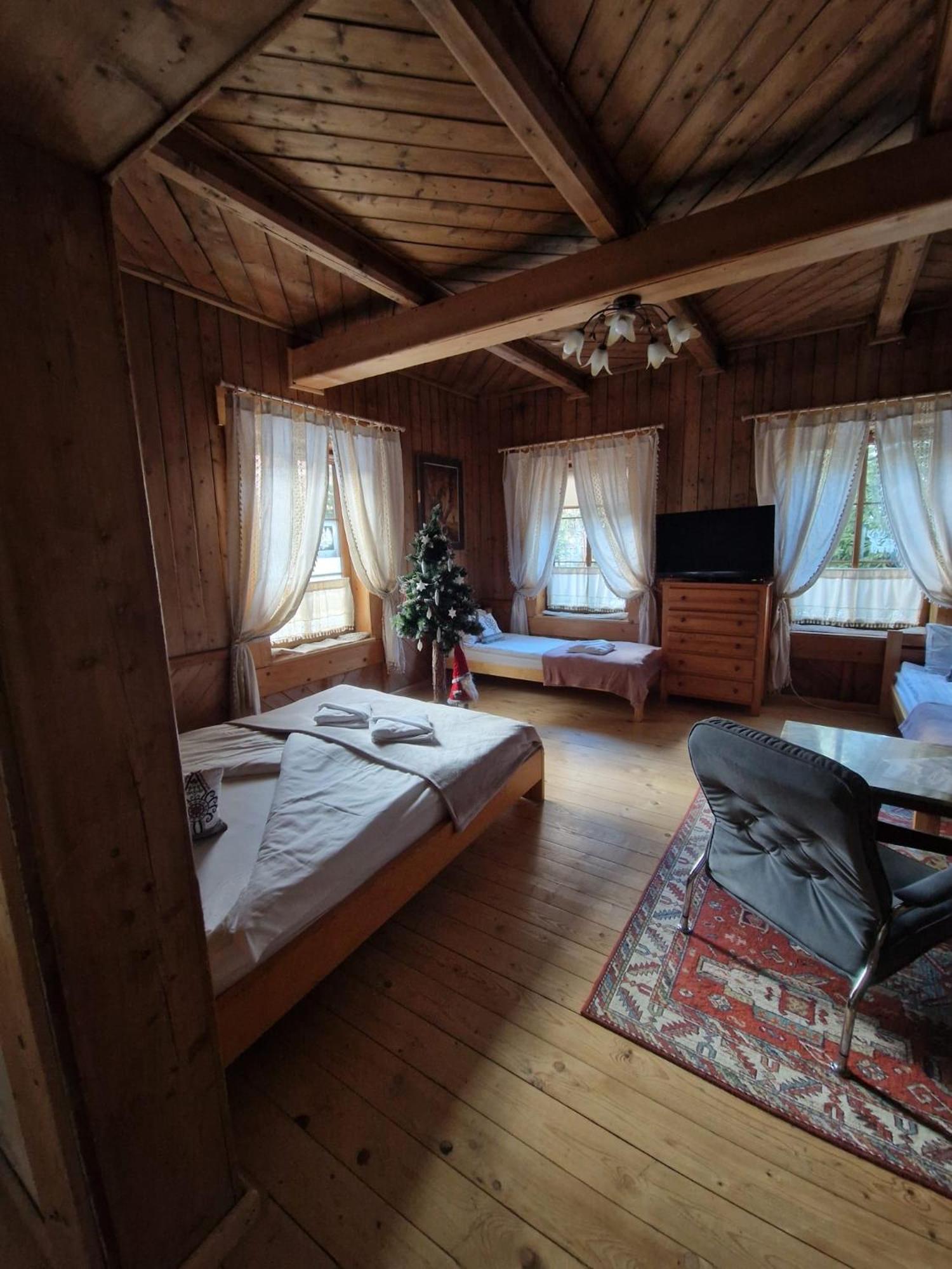 Willa Konradowka - Apartamenty Debowy, Klonowy, Kosowka I Limba Zakopane Exterior photo